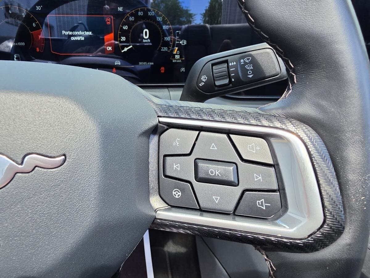 Ford Mustang 2025 — photo 13