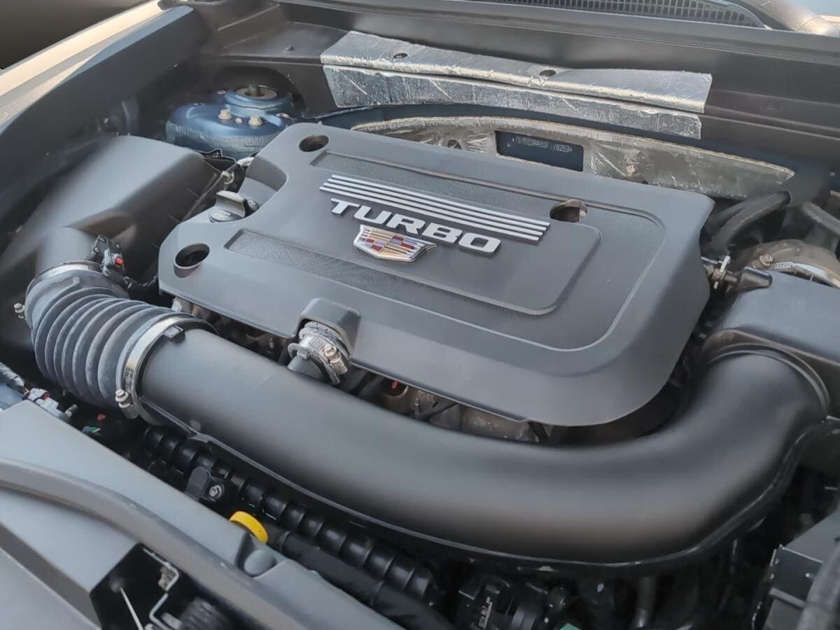 Cadillac XT4 2025 — photo 3