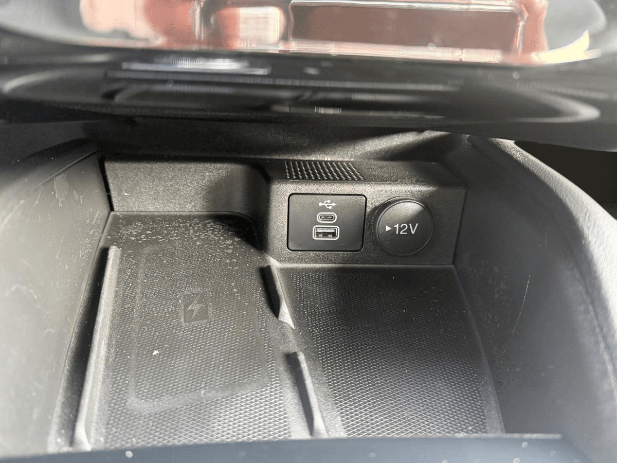 Ford Escape 2025 — photo 18