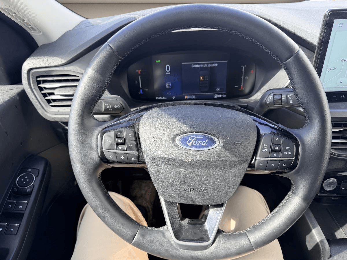 Ford Escape Plug-in Hybrid 2025 — photo 19