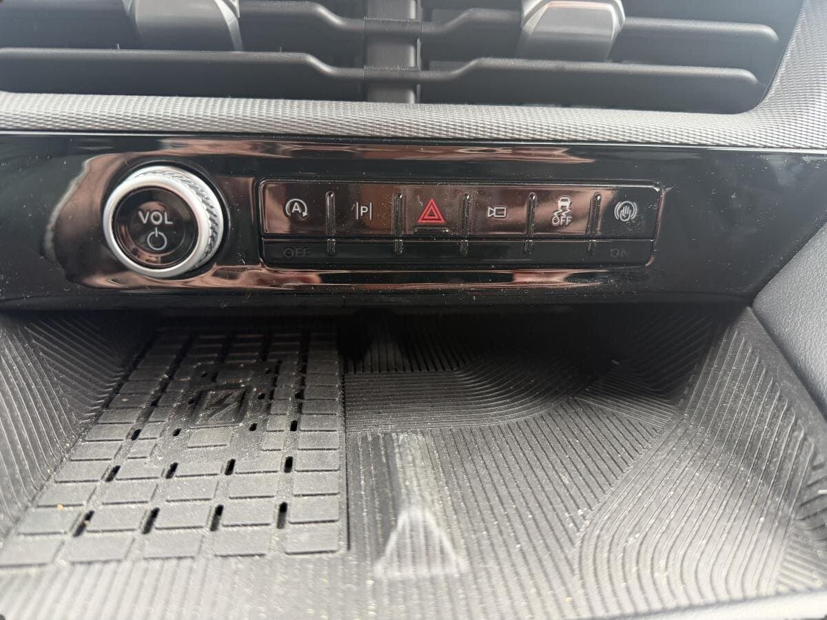 Ford Explorer 2025 — photo 14