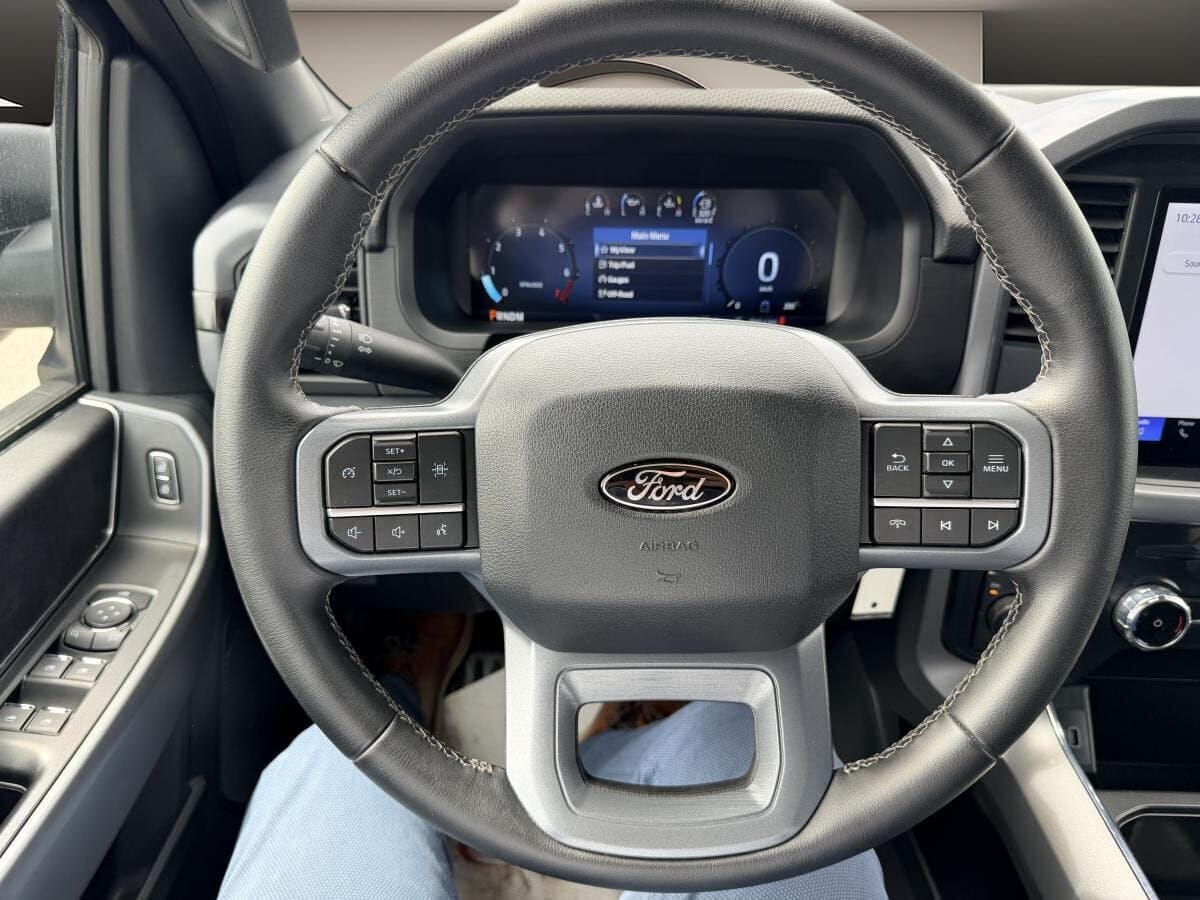 Ford F-150 2025 — photo 18