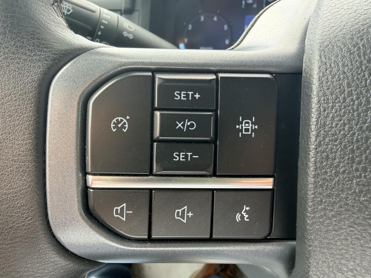 Ford F-150 2025 — photo 20