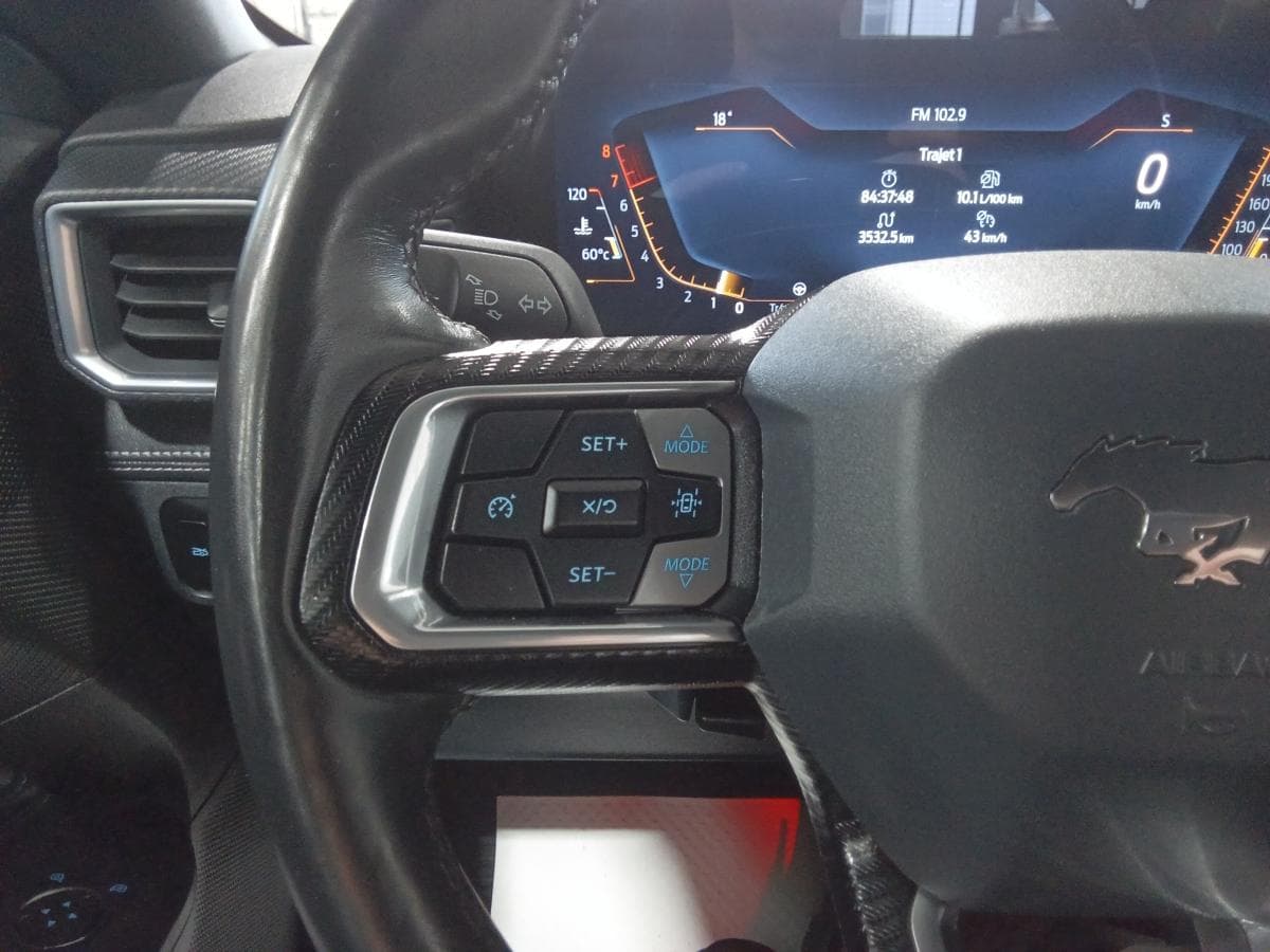 Ford Mustang 2025 — photo 16