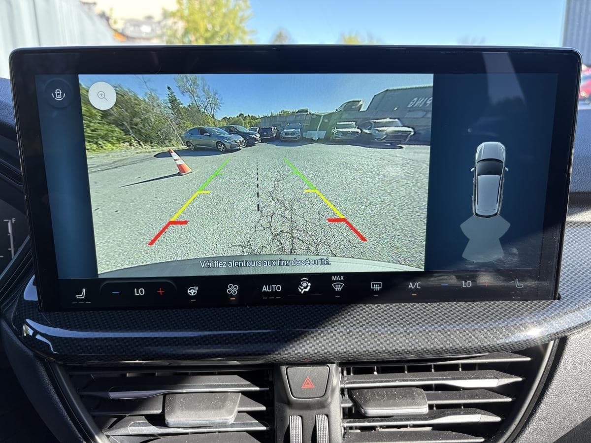 Ford Escape 2025 — photo 16