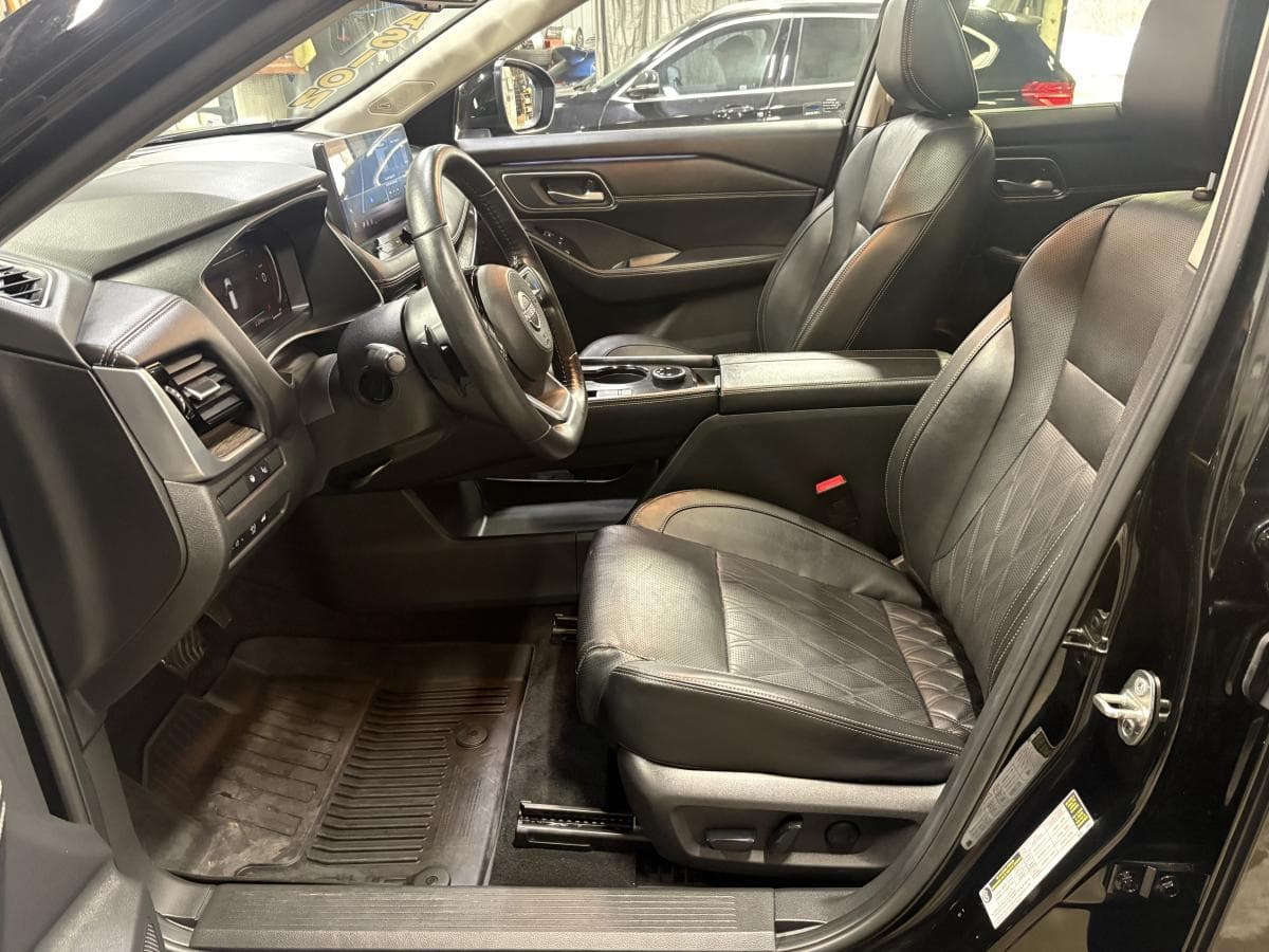 Nissan Rogue 2024 — photo 10