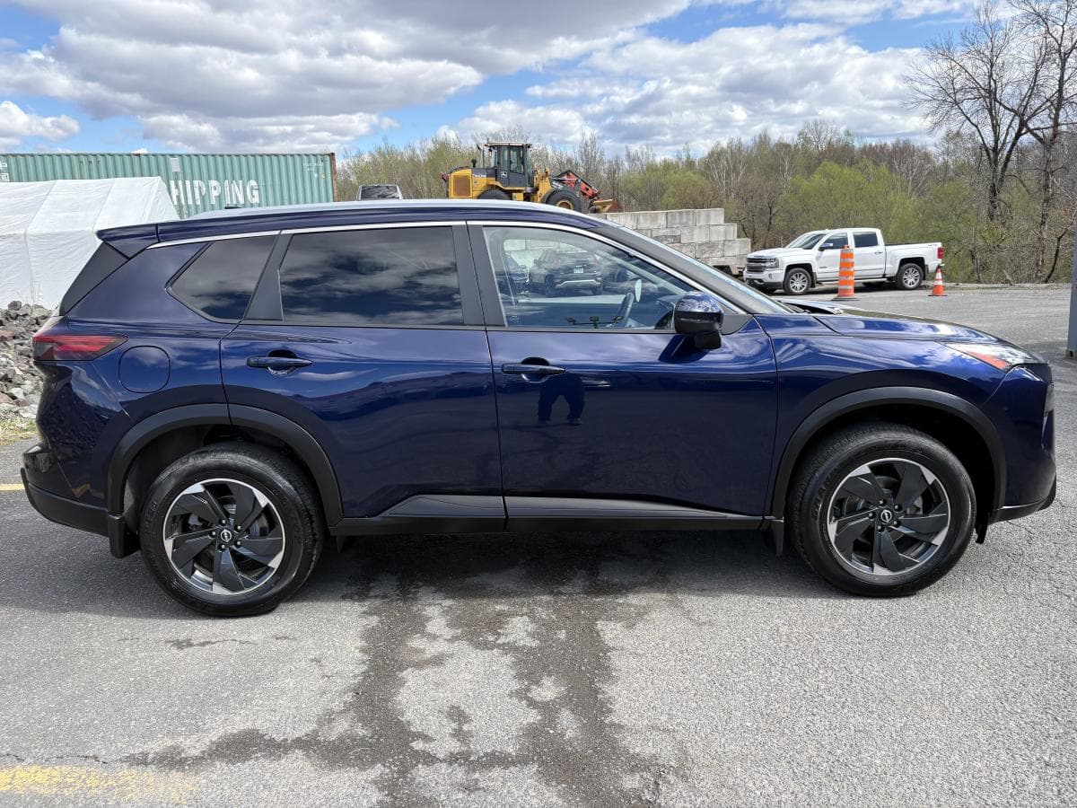 Nissan Rogue 2024 — photo 7