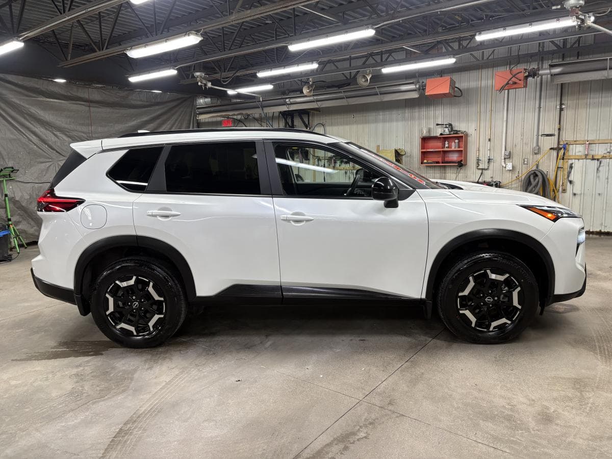 Nissan Rogue 2025 — photo 7