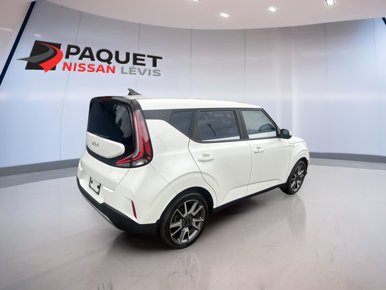 Kia Soul 2024 — photo 2