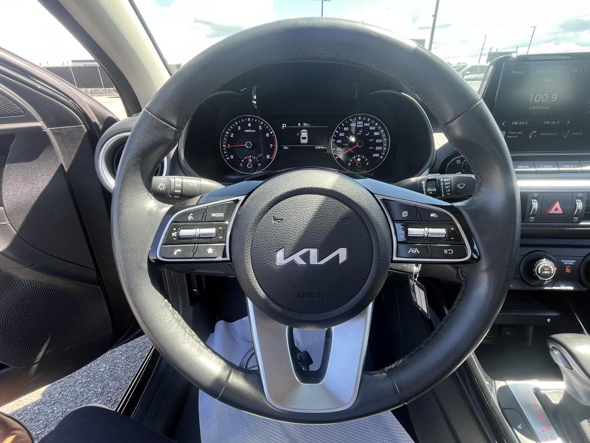 Kia Forte 2024 — photo 11