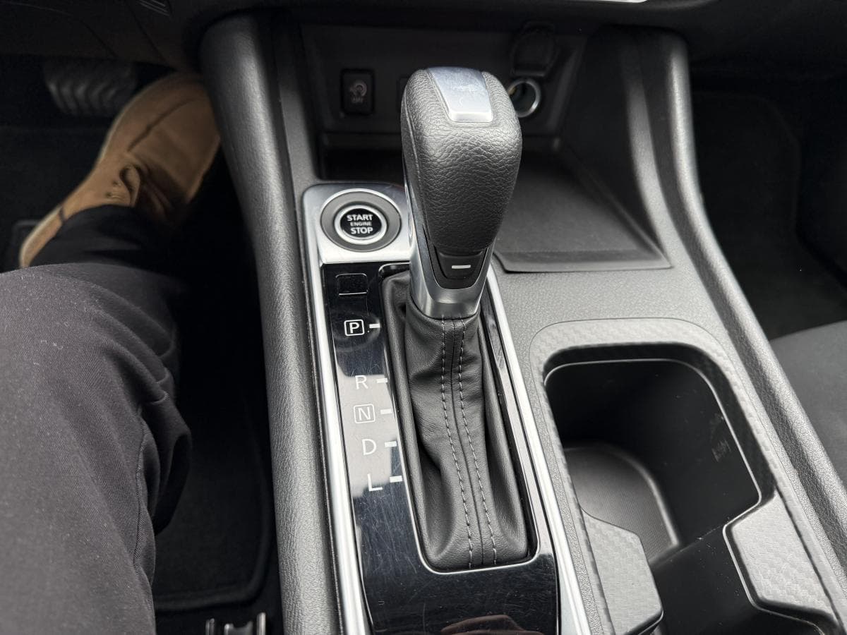 Nissan Sentra 2024 — photo 16