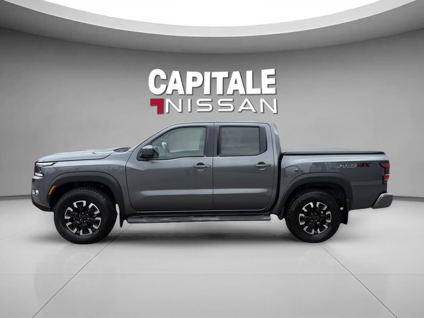 Nissan Frontier 2024 — photo 2