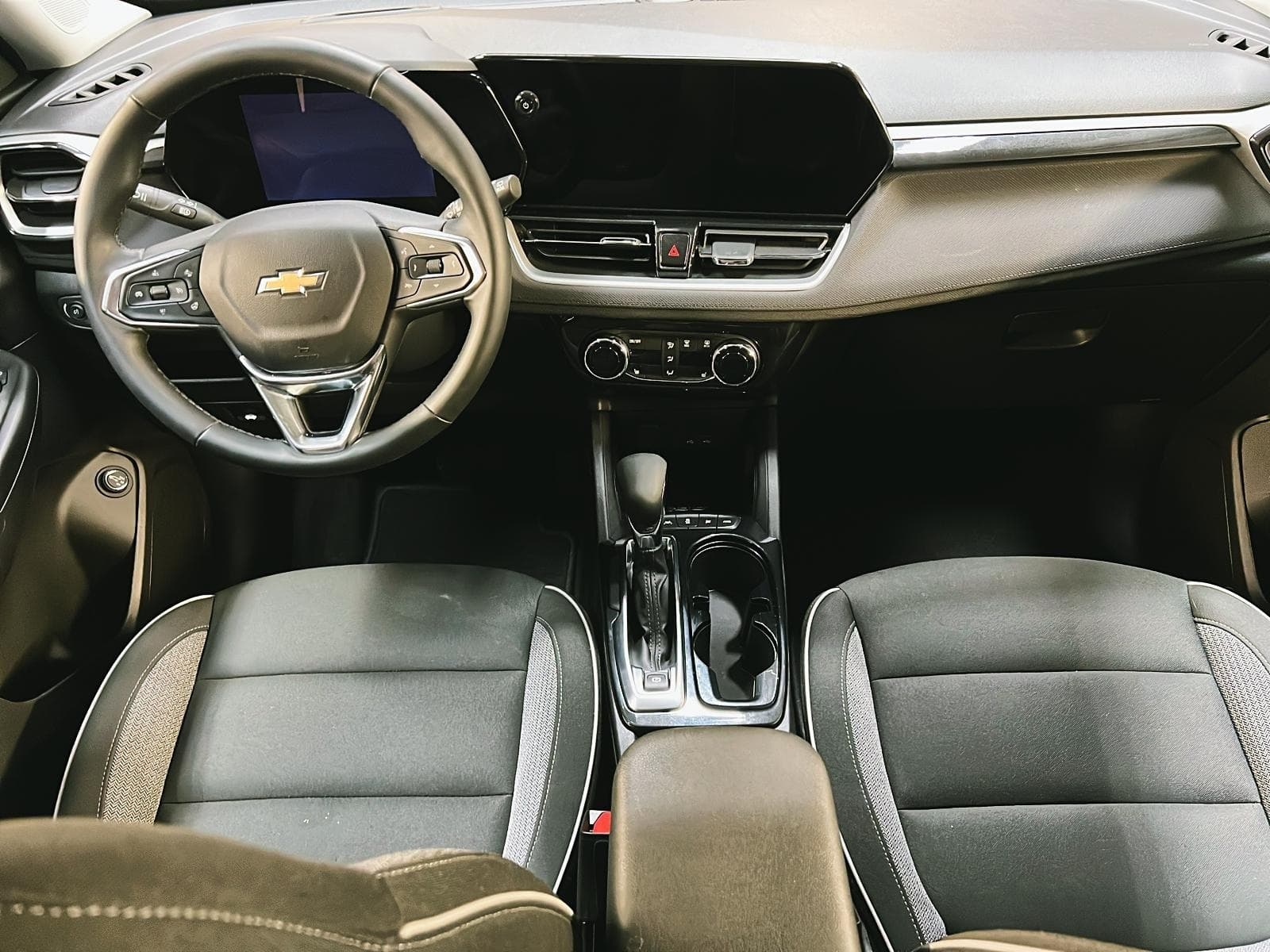 Chevrolet TrailBlazer 2025 — photo 10