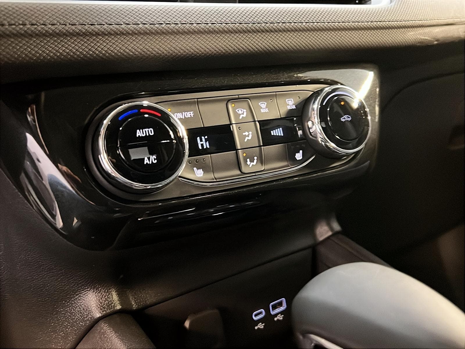 Chevrolet TrailBlazer 2025 — photo 15