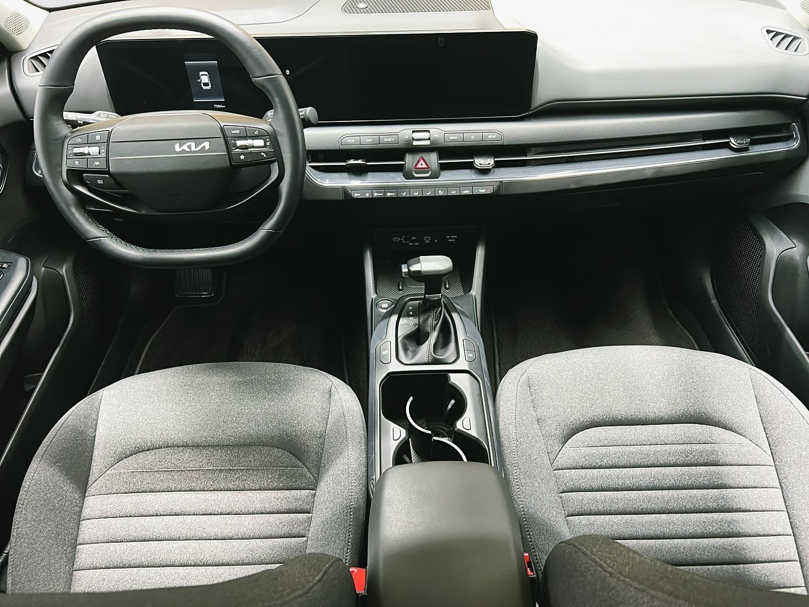 Kia K4 2025 — photo 10