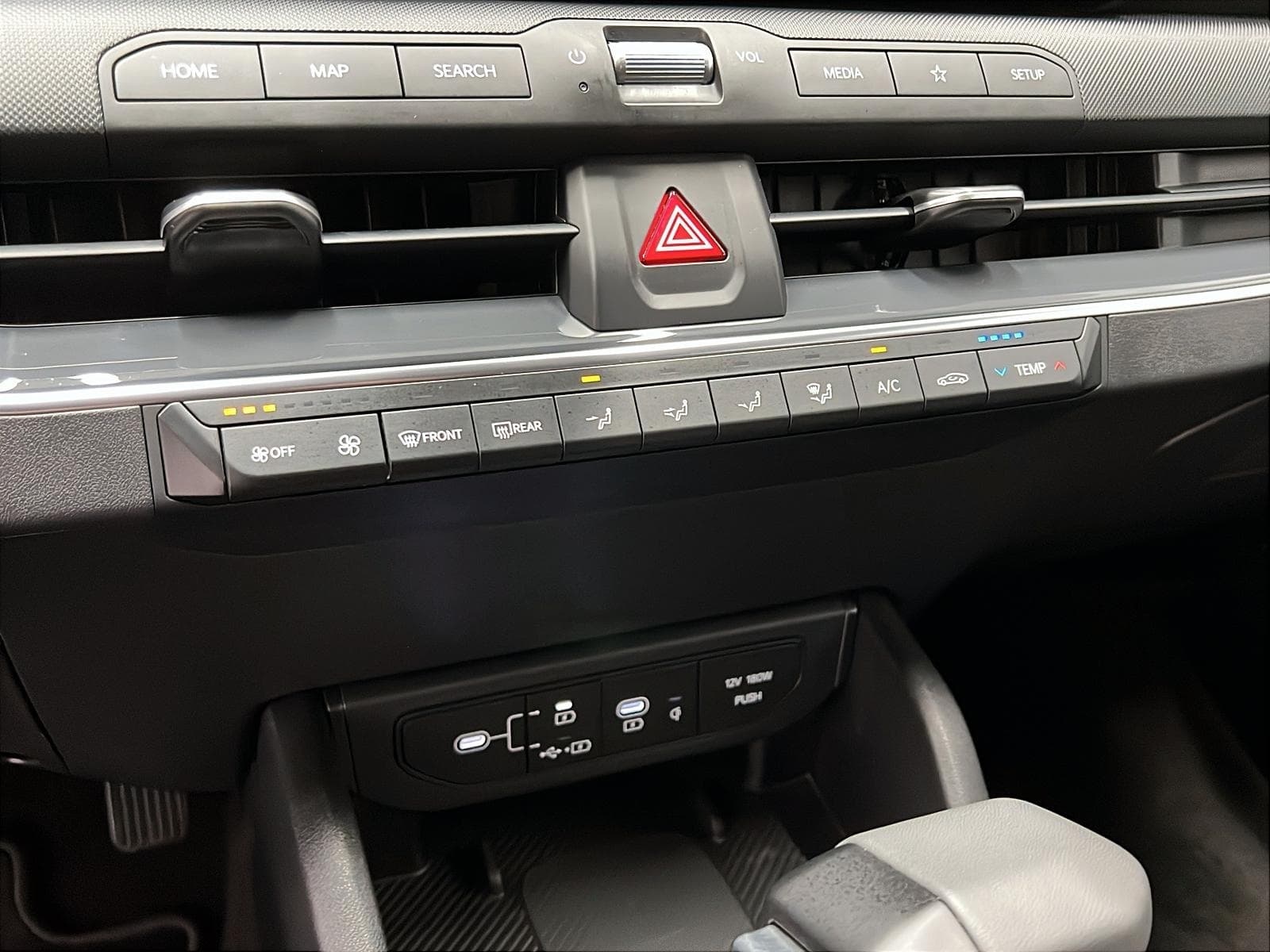 Kia K4 2025 — photo 14