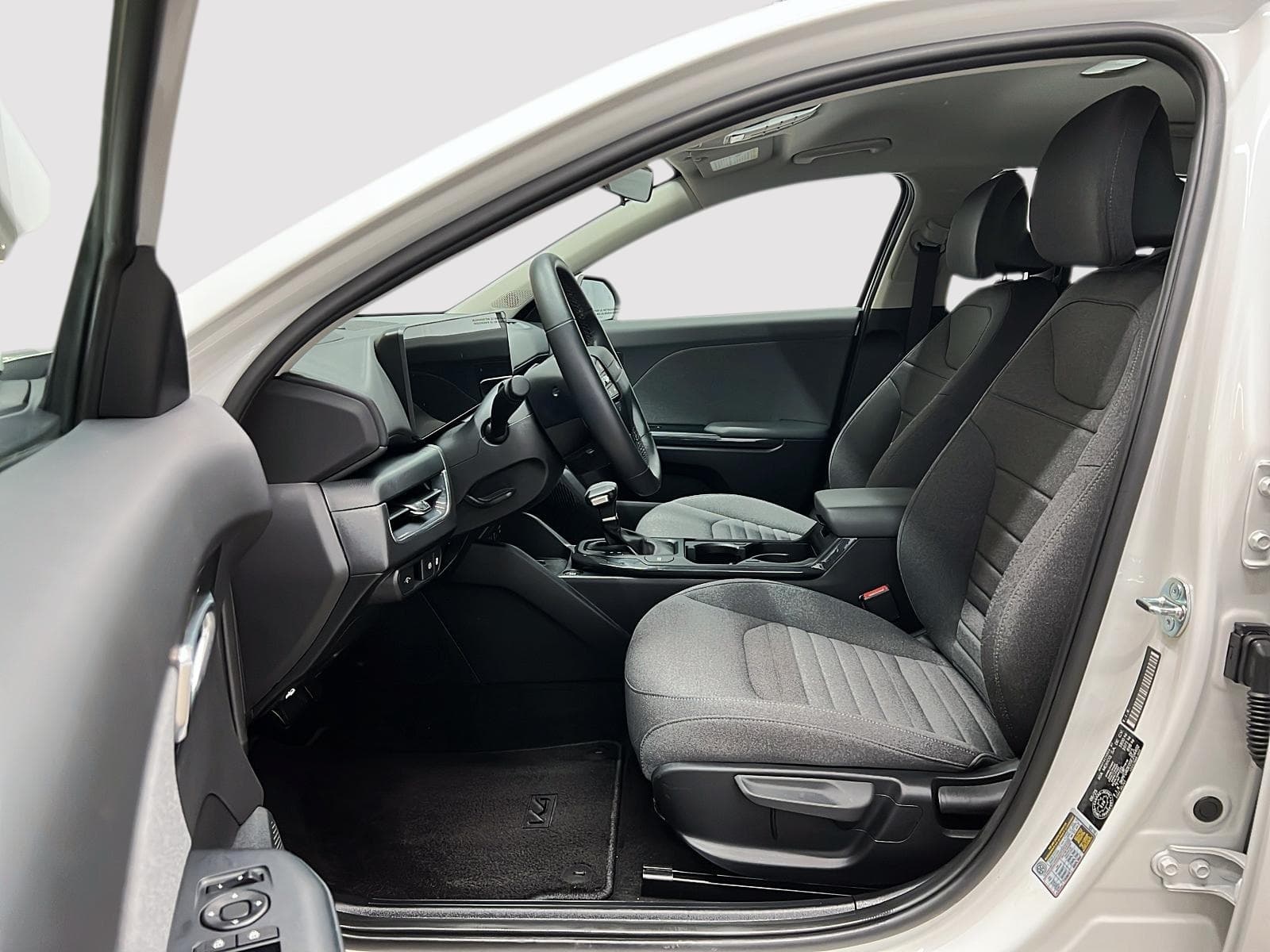 Kia K4 2025 — photo 7