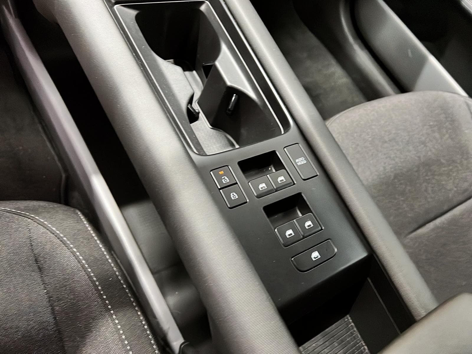 Hyundai IONIQ 6 2025 — photo 15