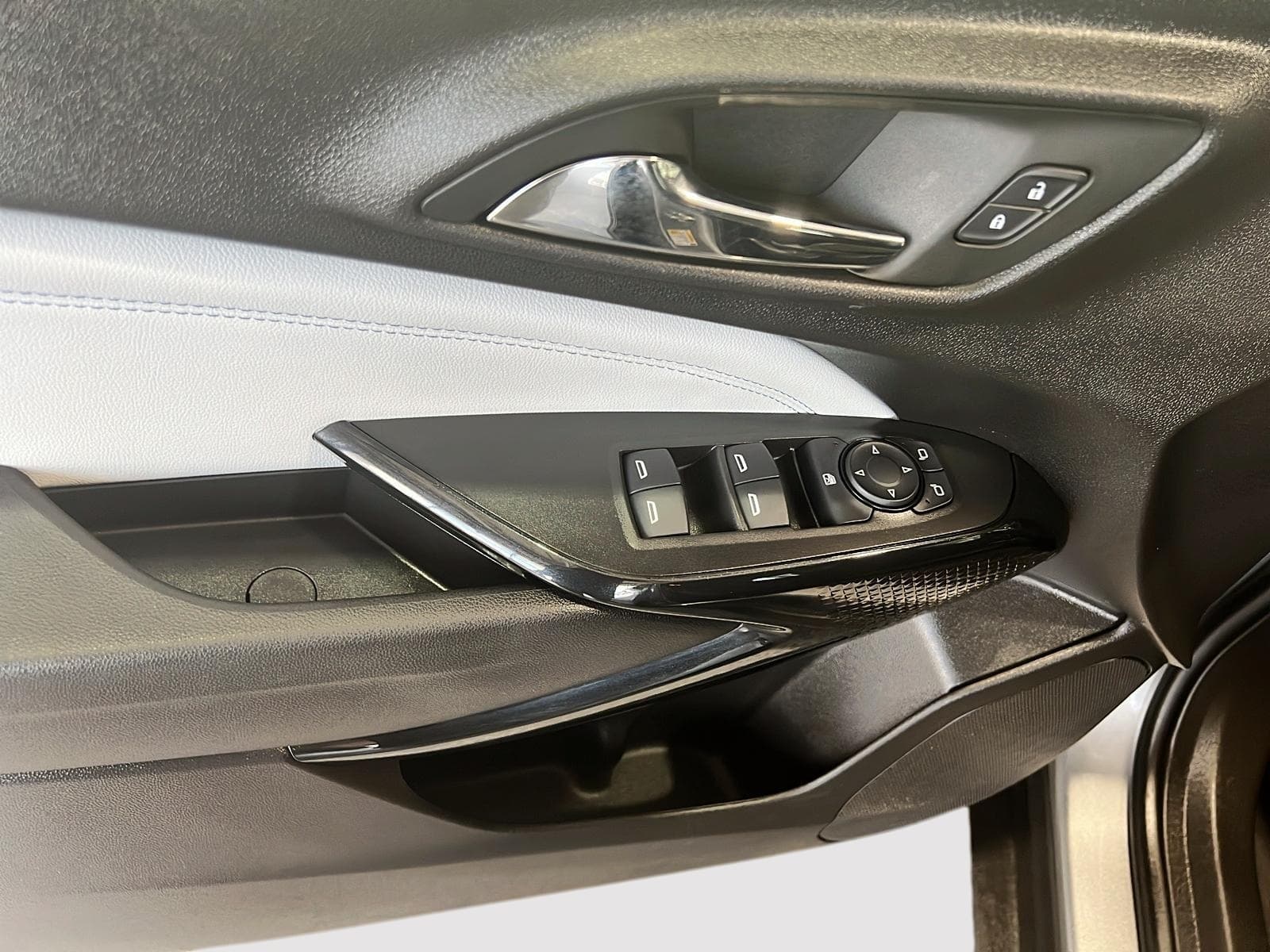 Chevrolet Trax 2025 — photo 12