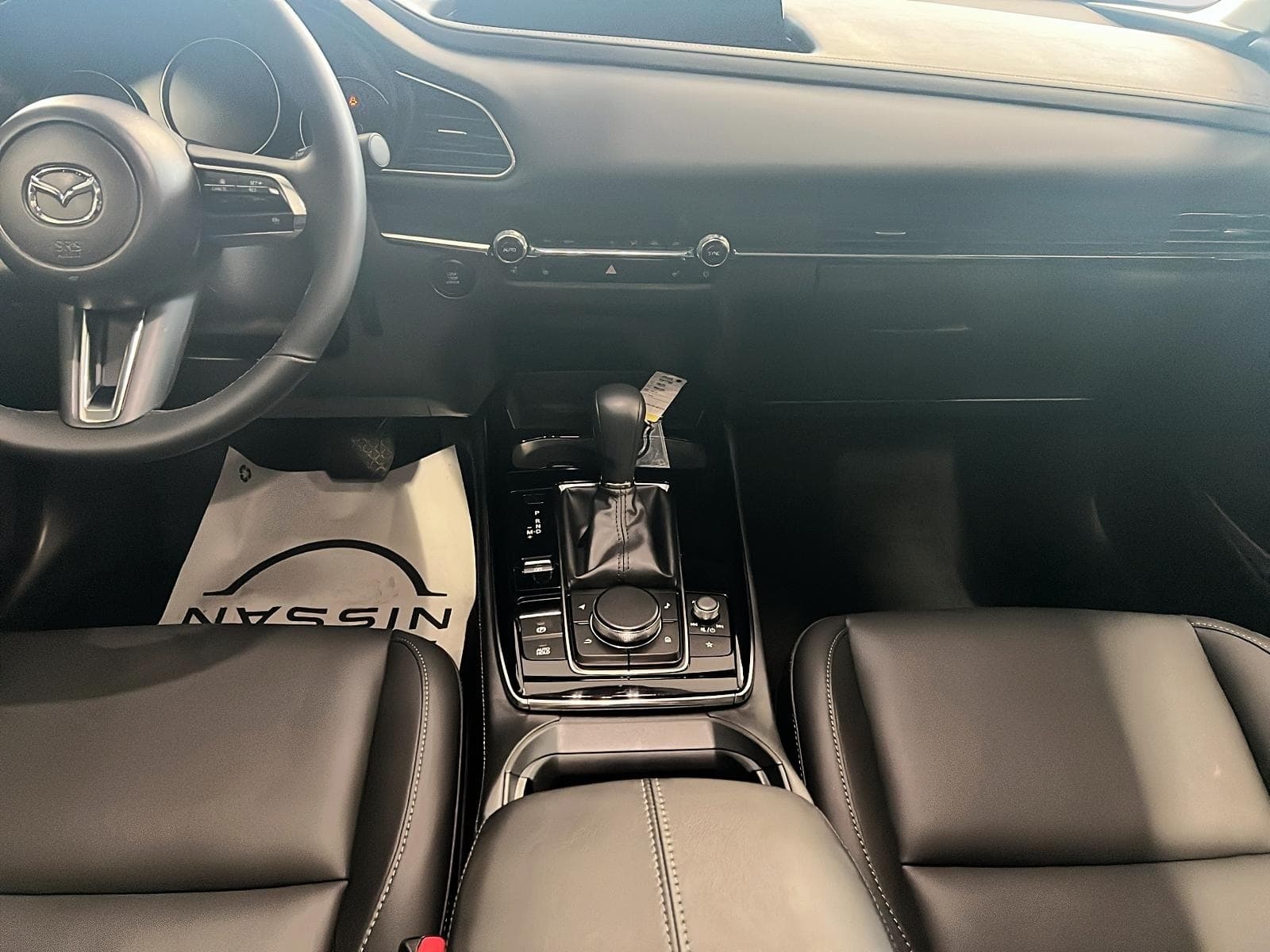 Mazda CX-30 2025 — photo 15