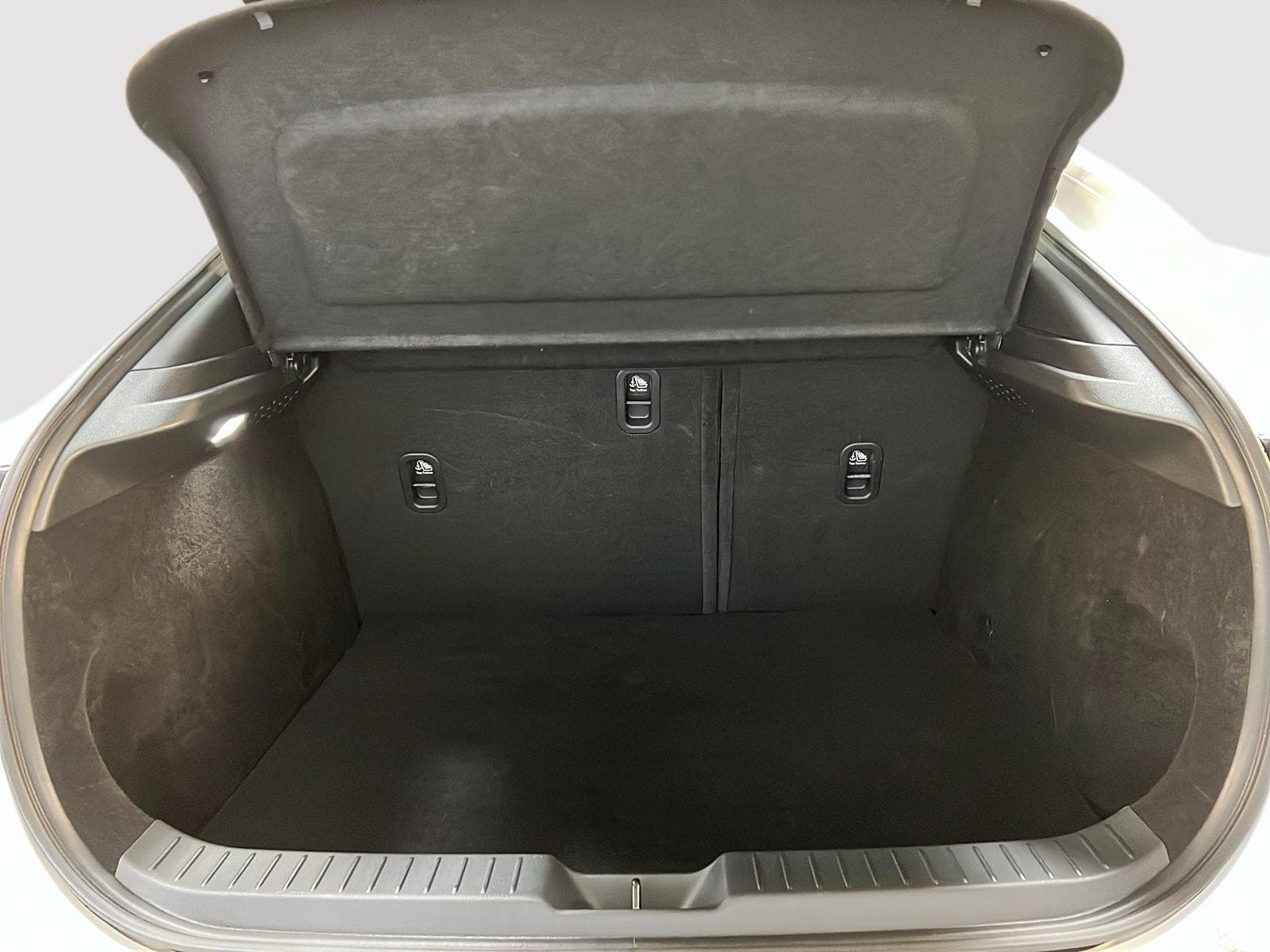 Mazda CX-30 2025 — photo 12