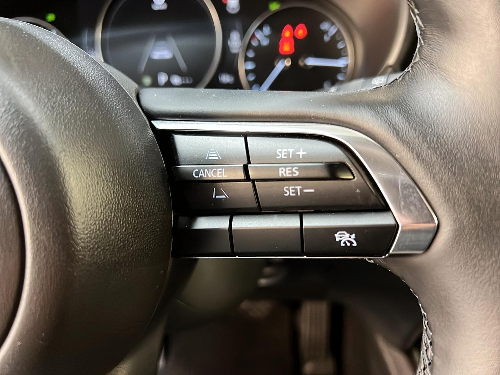Mazda CX-30 2025 — photo 19