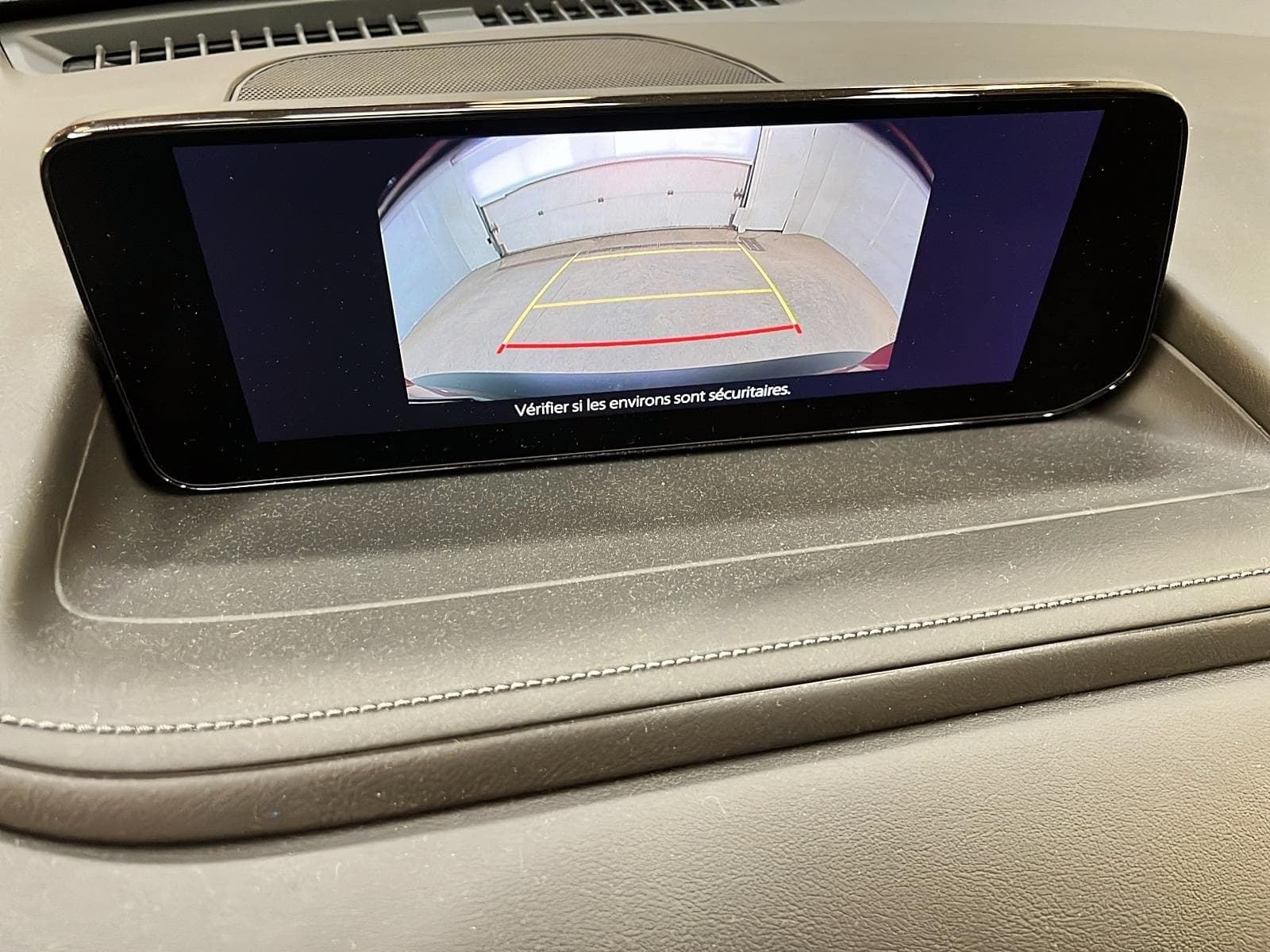 Mazda CX-30 2025 — photo 16