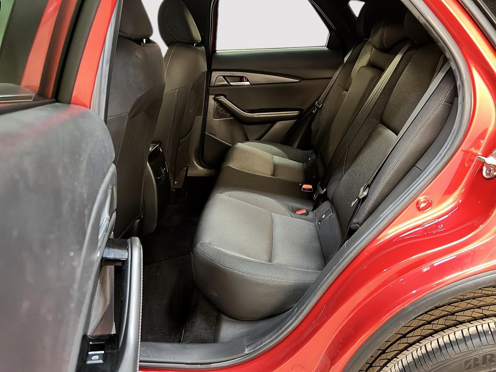 Mazda CX-30 2025 — photo 9