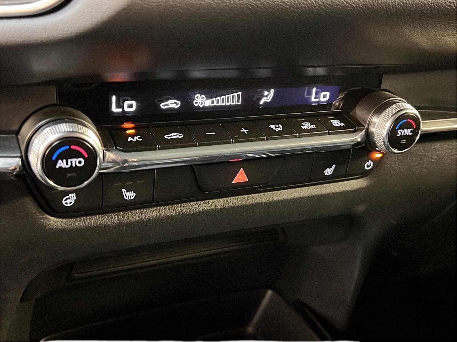 Mazda CX-30 2025 — photo 14