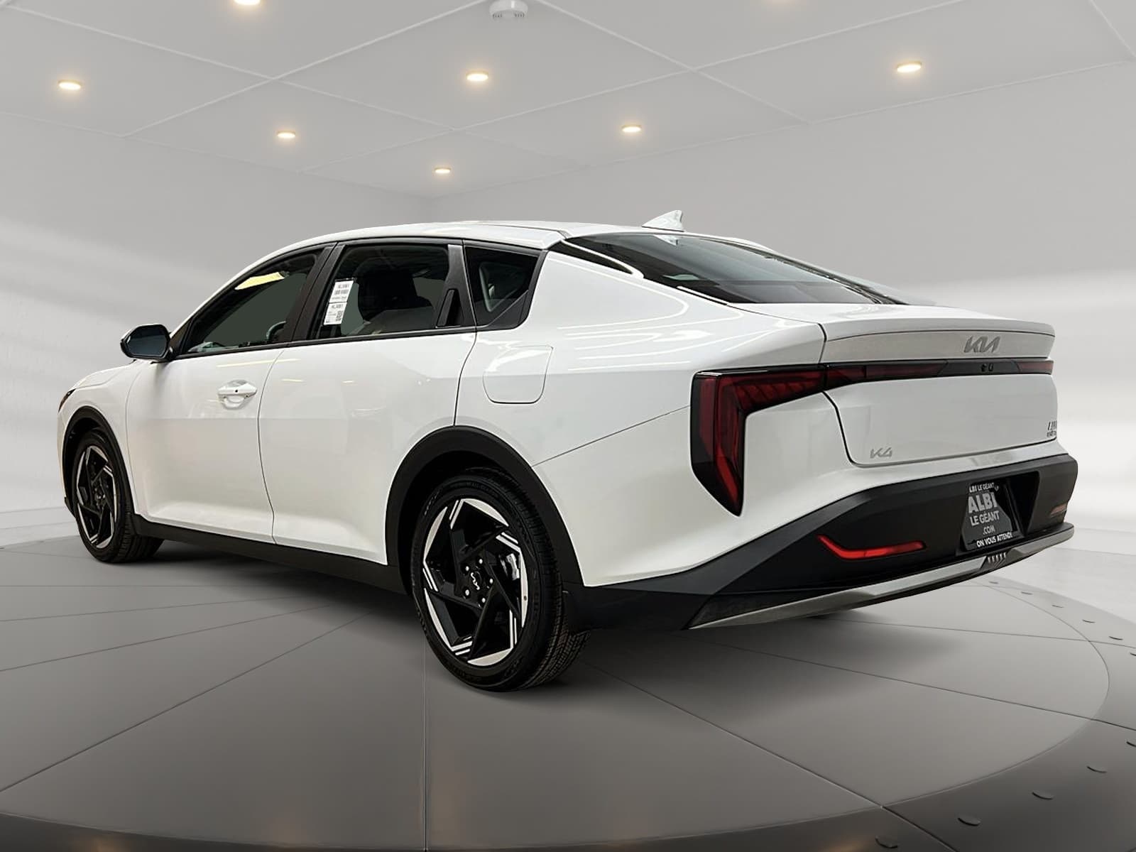 Kia K4 2025 — photo 6