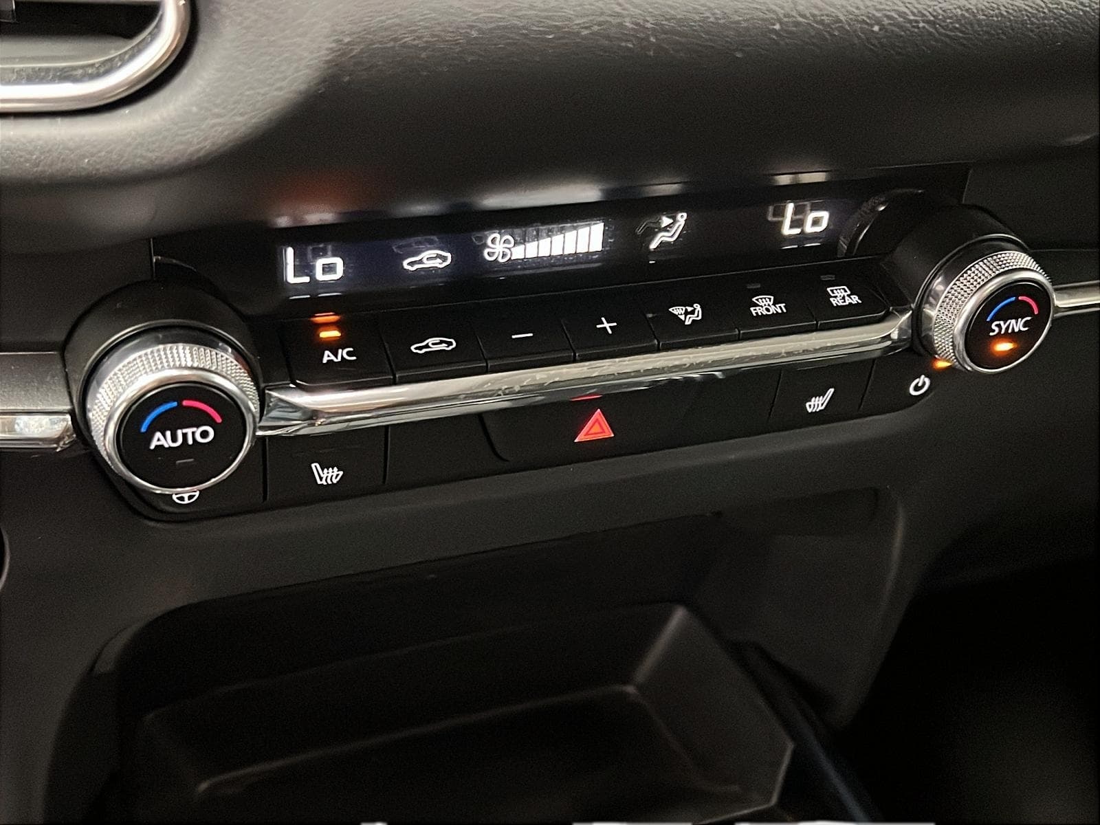 Mazda CX-30 2025 — photo 14
