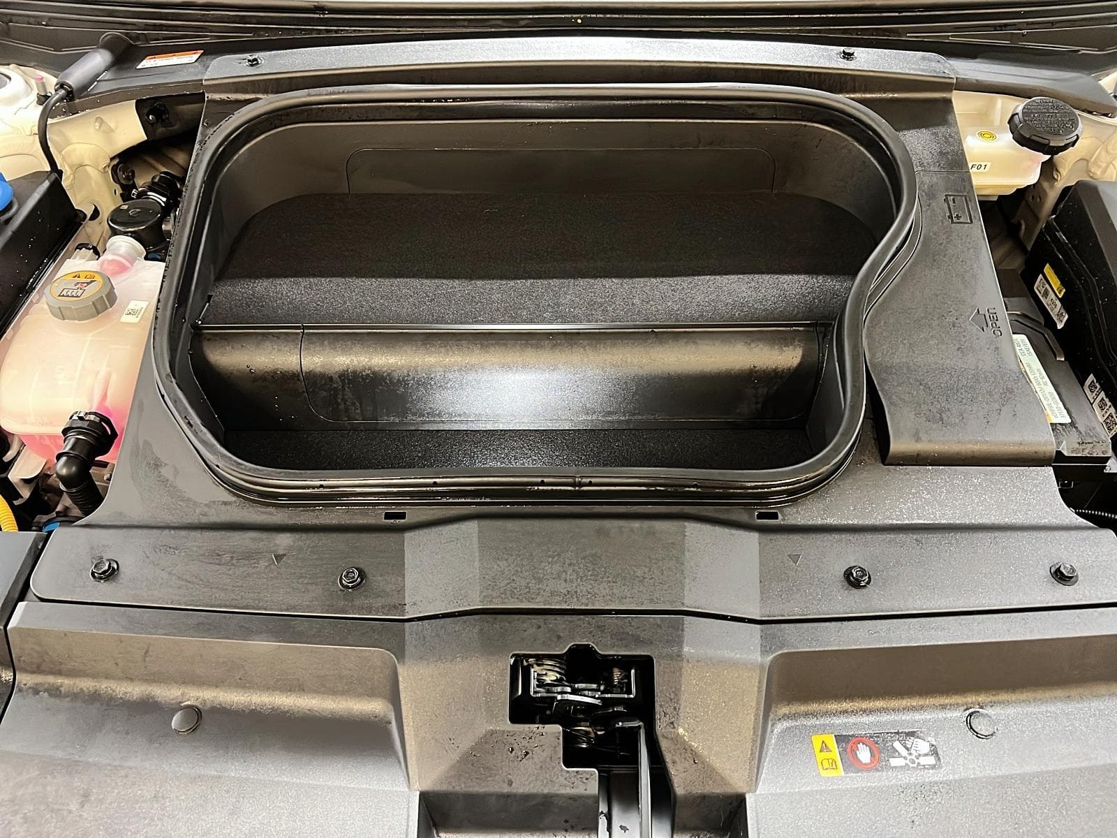 Hyundai IONIQ 6 2025 — photo 12