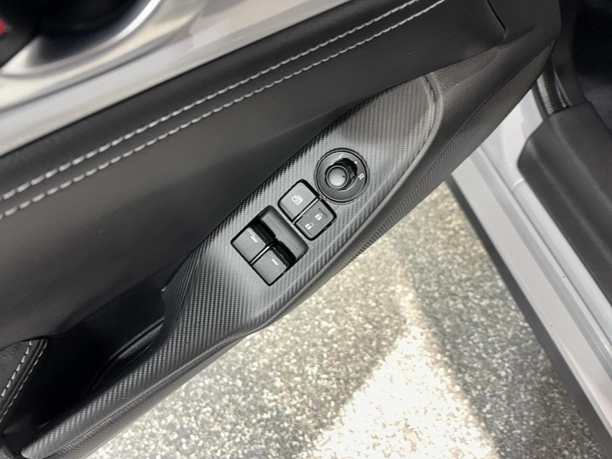Mazda MX-5 2024 — photo 12