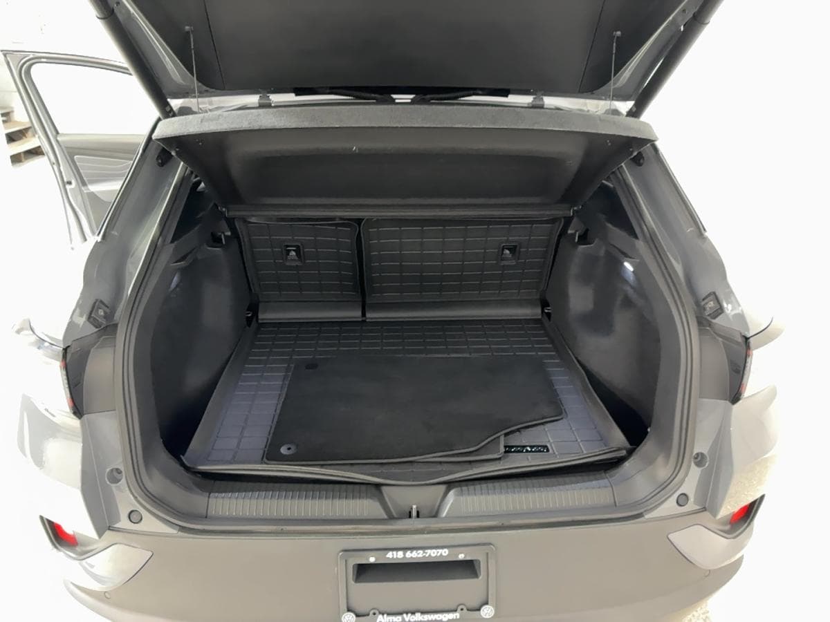 Volkswagen ID.4 2024 — photo 18