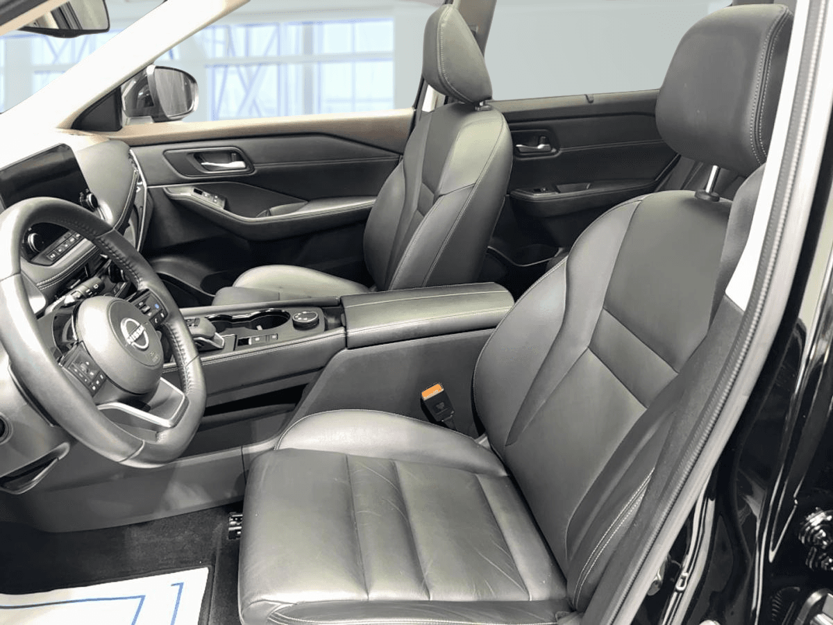 Nissan Rogue 2023 — photo 7