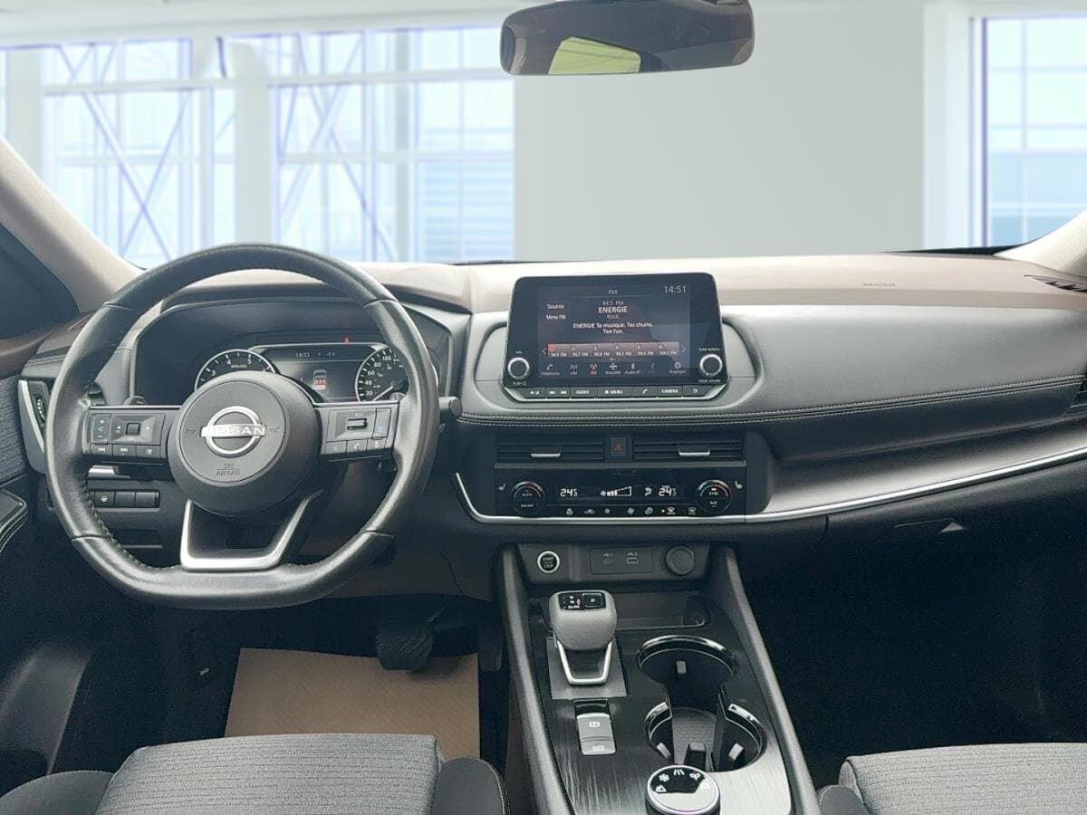 Nissan Rogue 2023 — photo 8