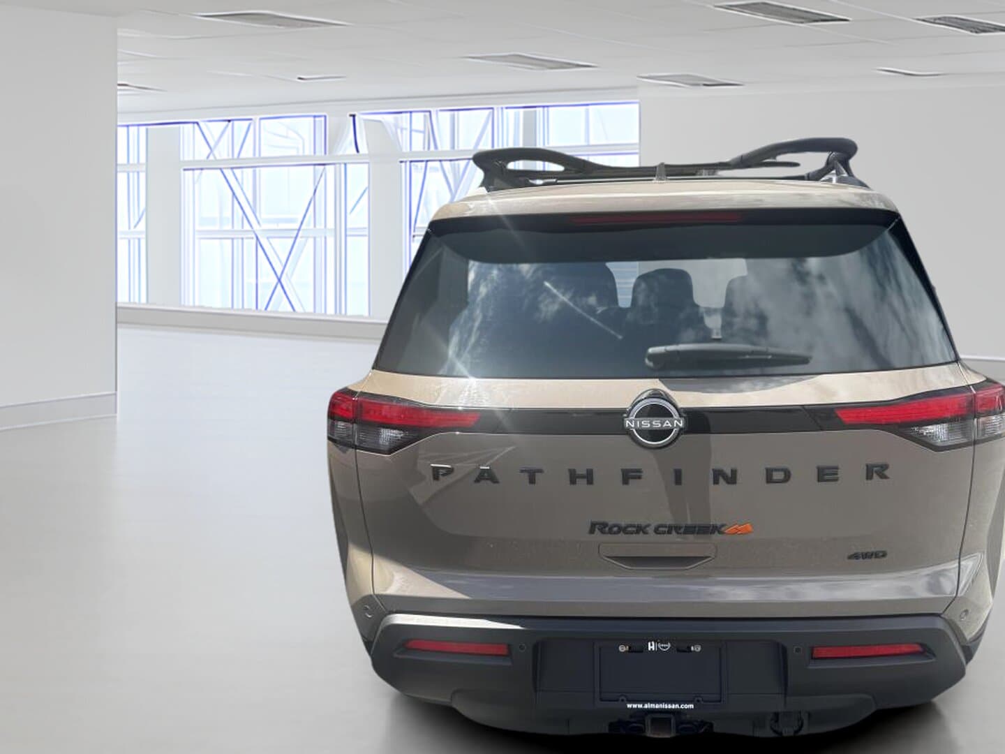 Nissan Pathfinder 2024 — photo 5