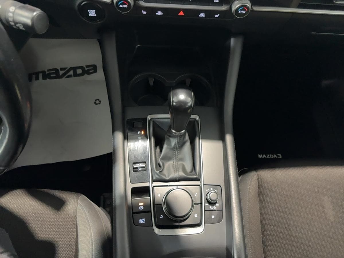 Mazda Mazda3 Sport 2023 — photo 12