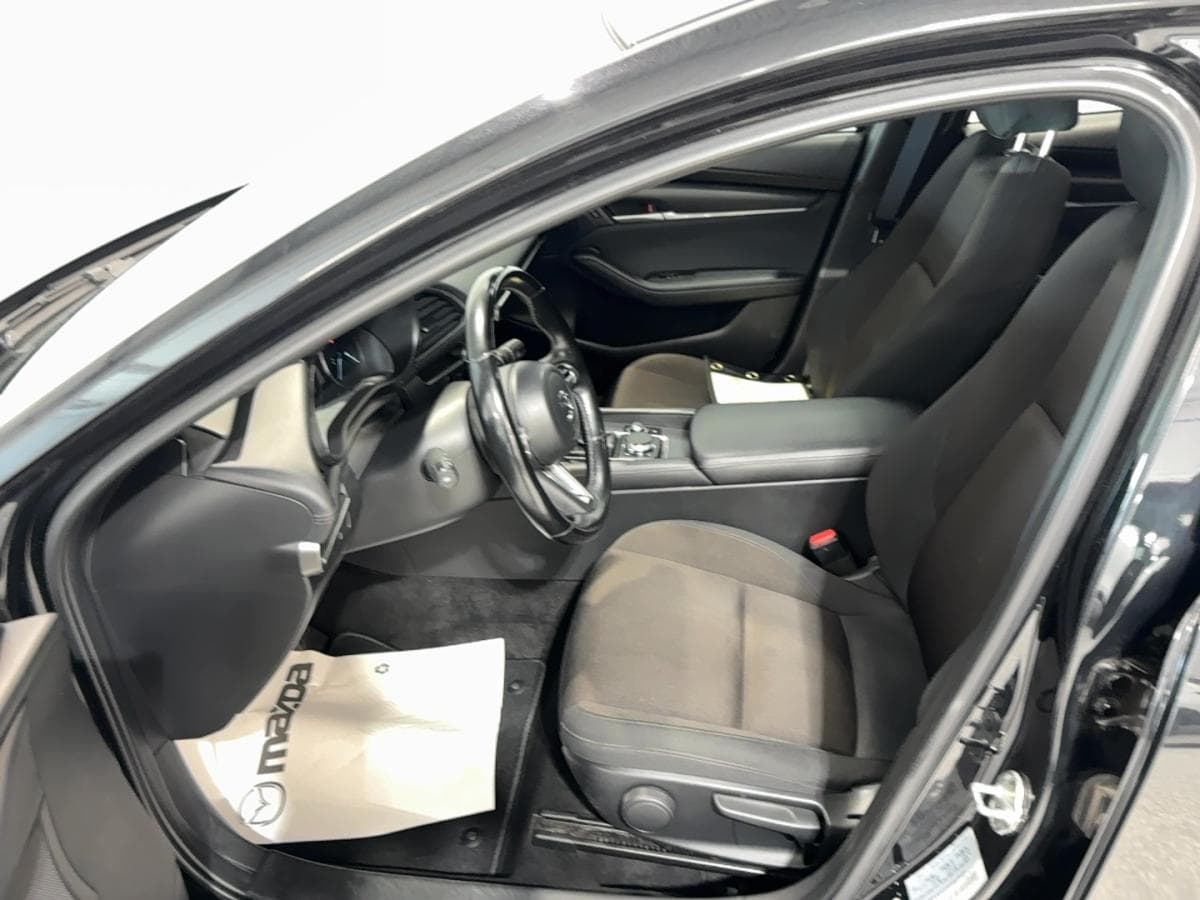 Mazda Mazda3 Sport 2023 — photo 7