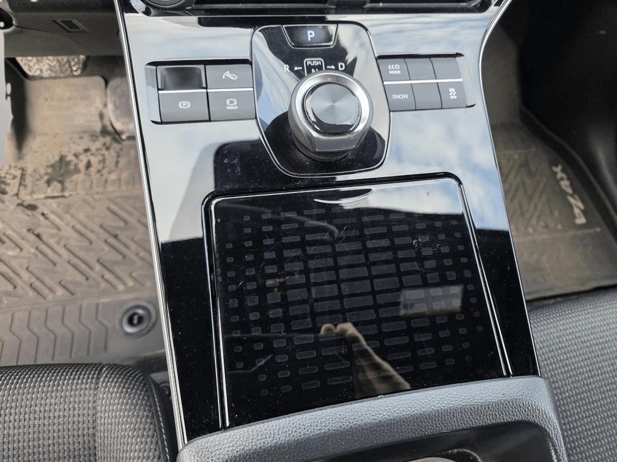 Toyota bZ4X 2024 — photo 16