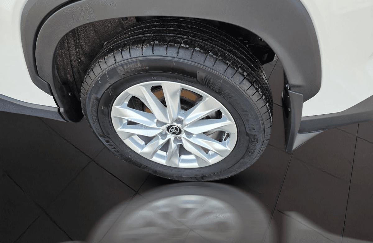 Toyota Corolla Cross 2023 — photo 10