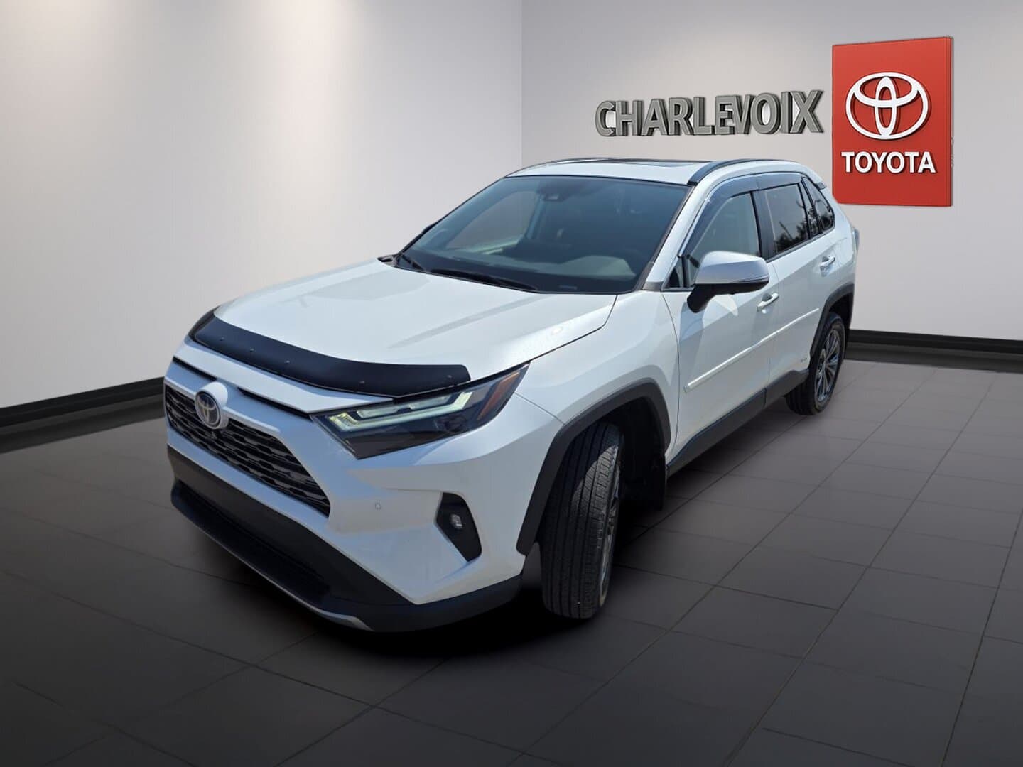 Toyota RAV4 2023 à vendre à La Malbaie