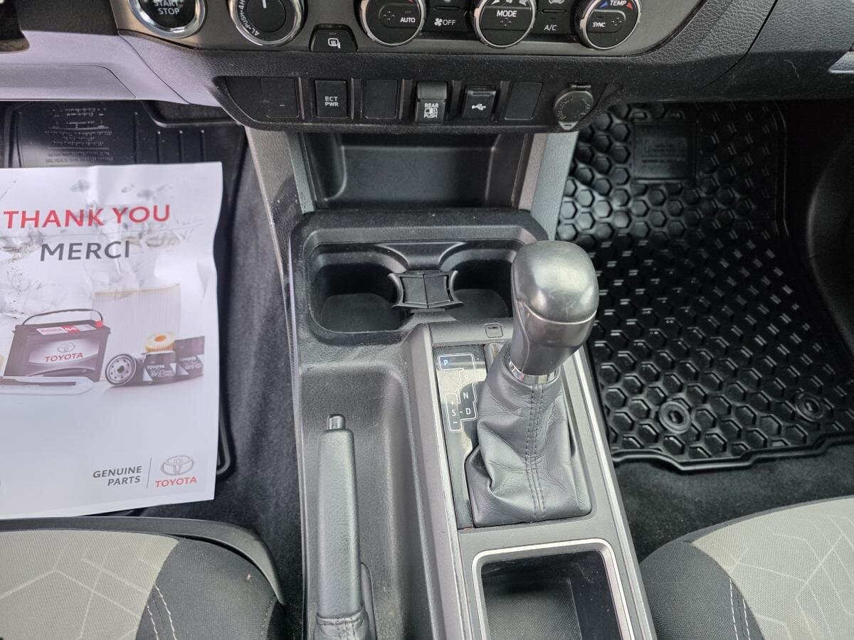 Toyota Tacoma 2023 — photo 15