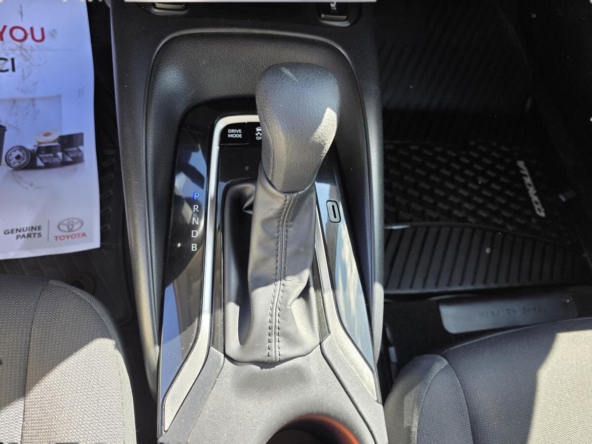 Toyota Corolla 2024 — photo 10