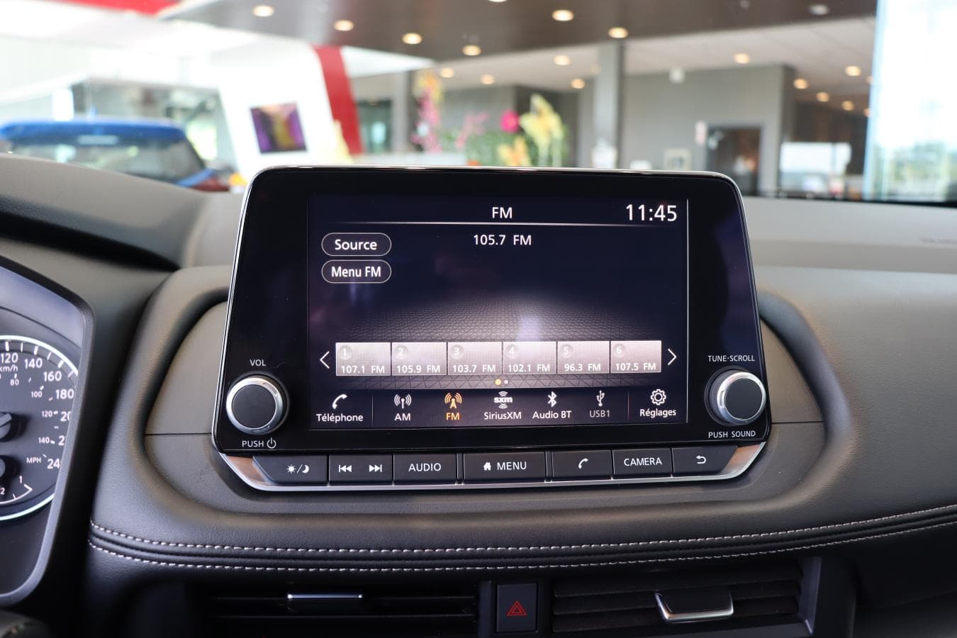 Nissan Rogue 2025 — photo 15