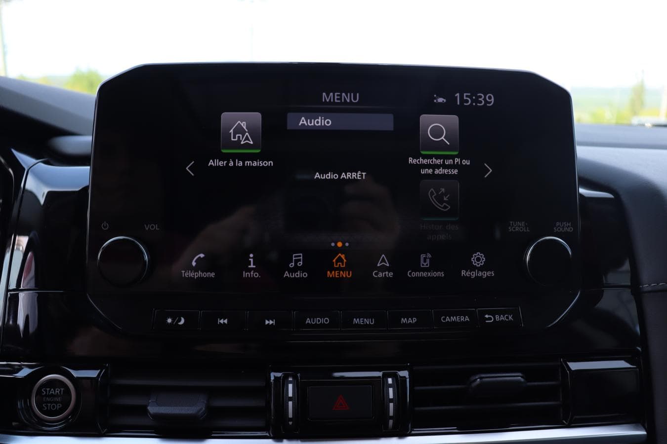 Nissan Pathfinder 2023 — photo 15