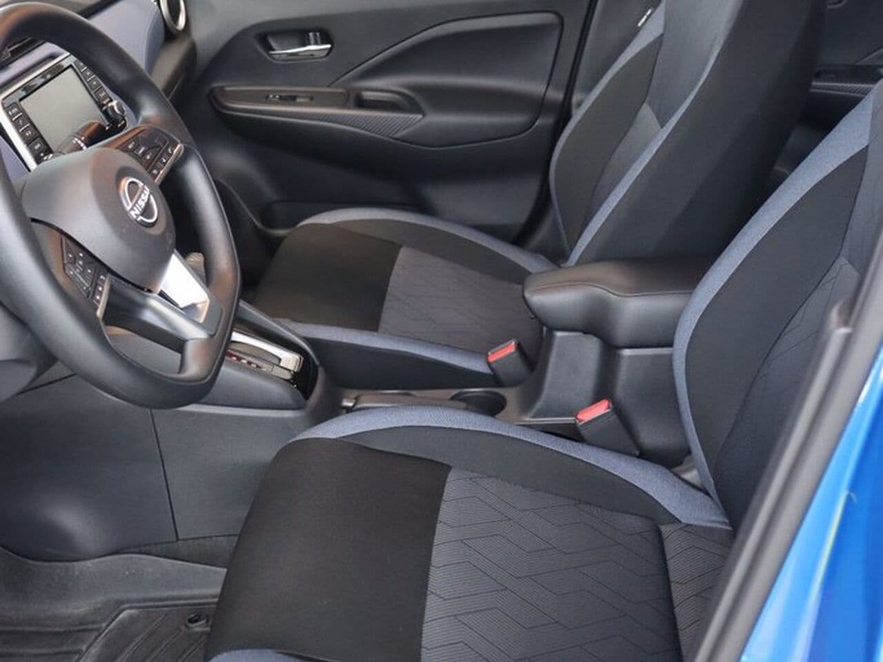 Nissan Versa 2024 — photo 14