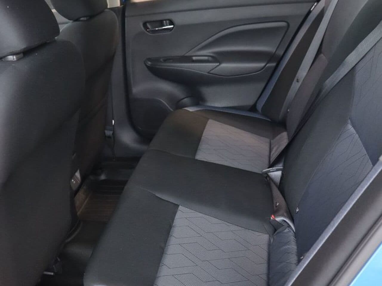 Nissan Versa 2024 — photo 15