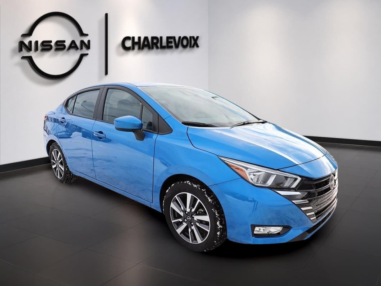Nissan Versa 2024 — photo 2
