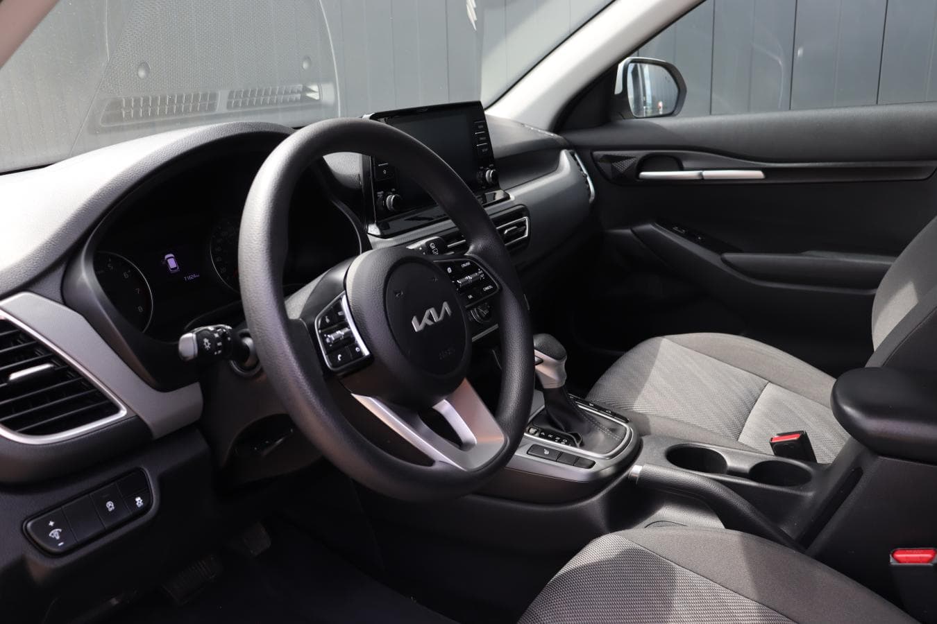 Kia Seltos 2023 — photo 13